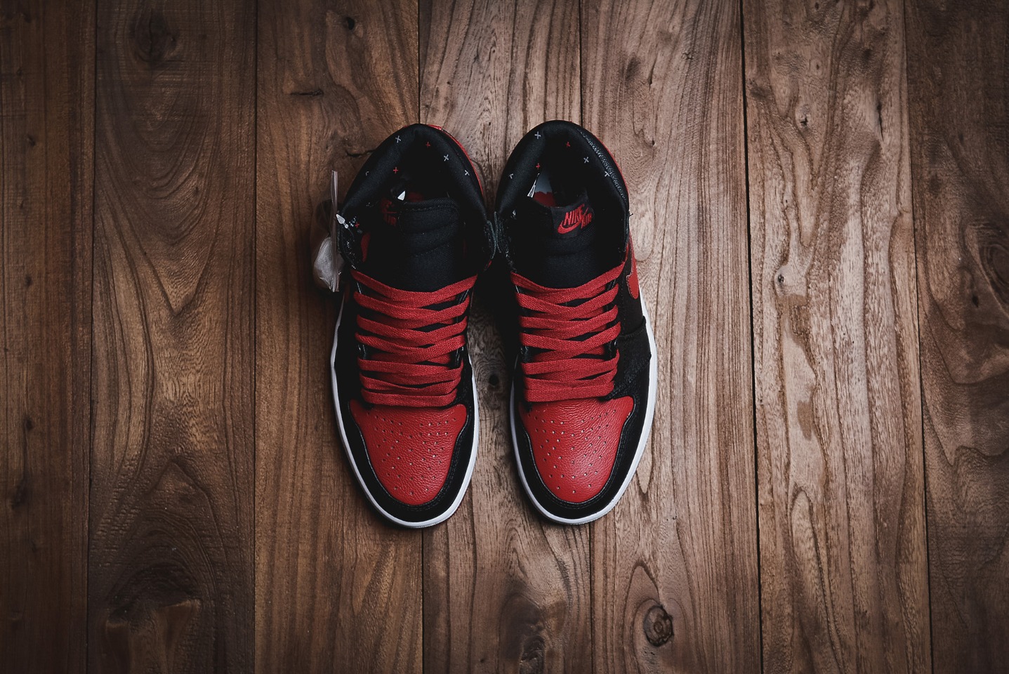 Jordan 1 Mid Banned (2020)