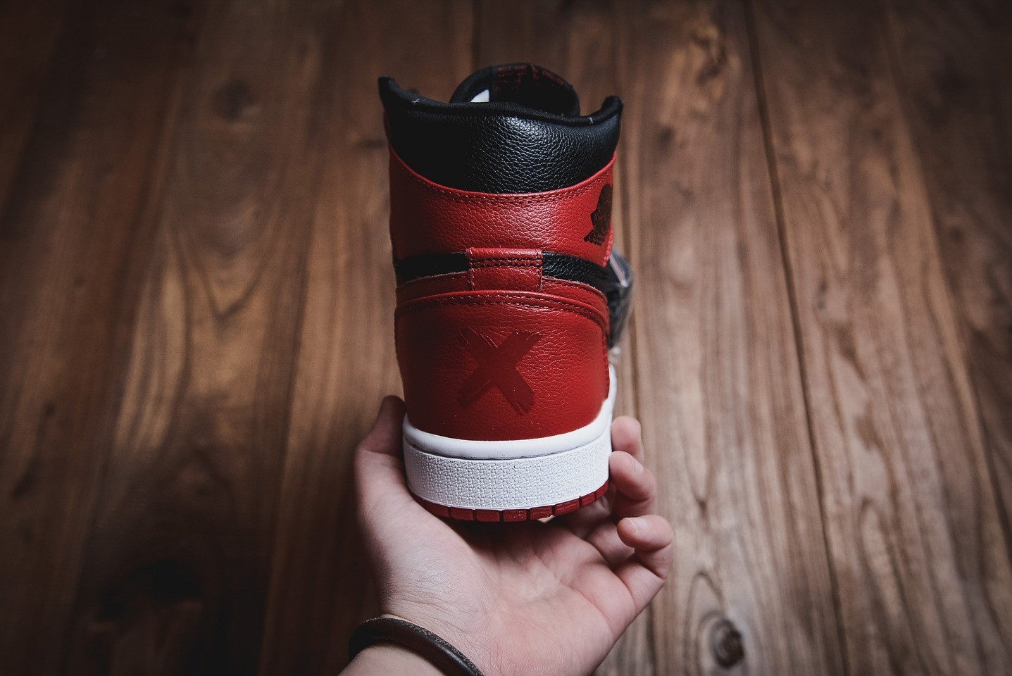 Jordan 1 Mid Banned (2020)