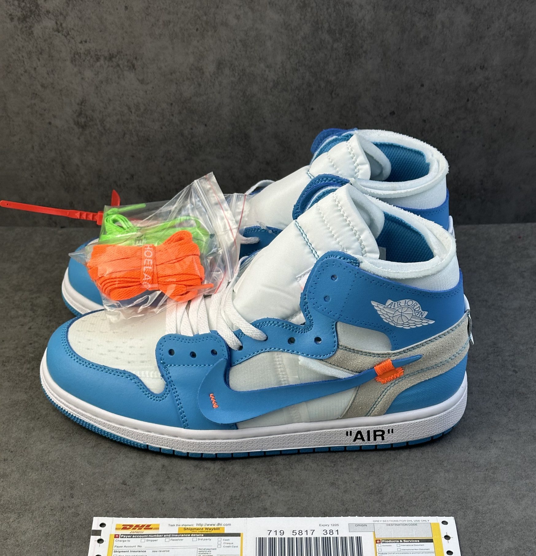 Jordan 1 Retro High Off-White University Blue
