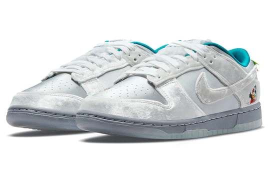 Nike Dunk Low Ice (Women’s)