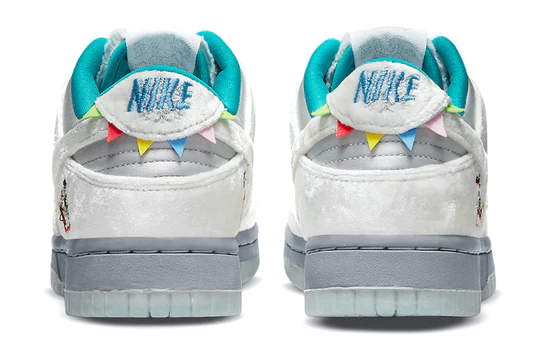 Nike Dunk Low Ice (Women’s)