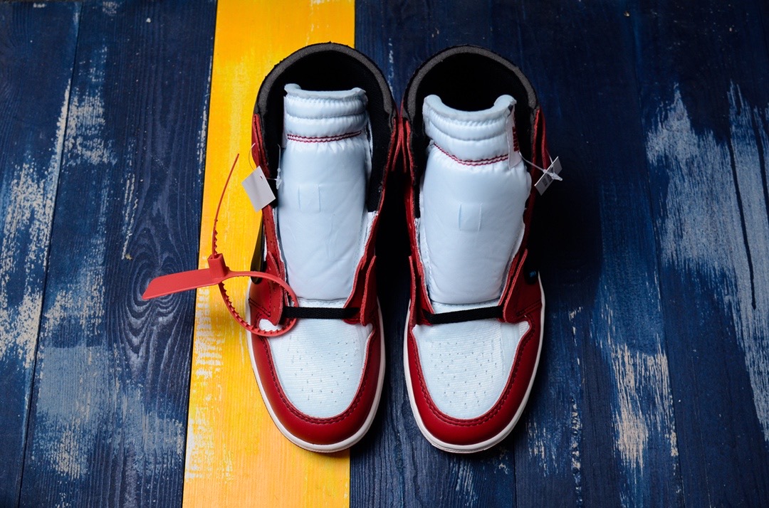 Off-White x Air Jordan 1 Retro High OG