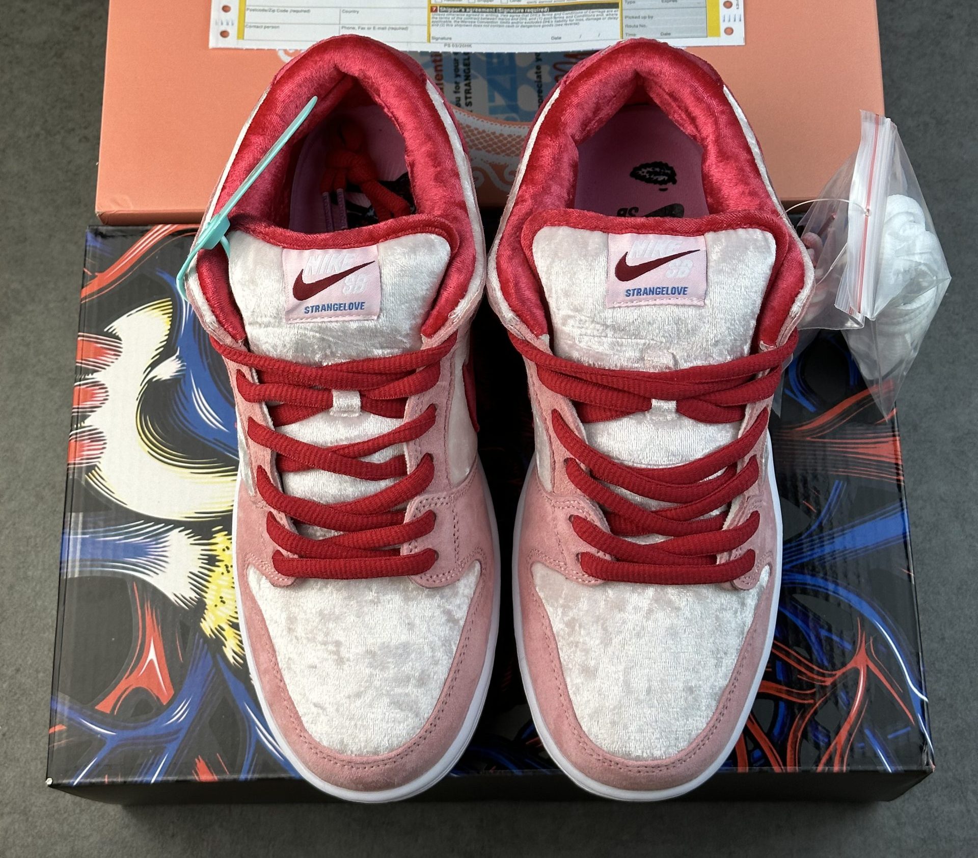 Nike SB Dunk Low StrangeLove Skateboards