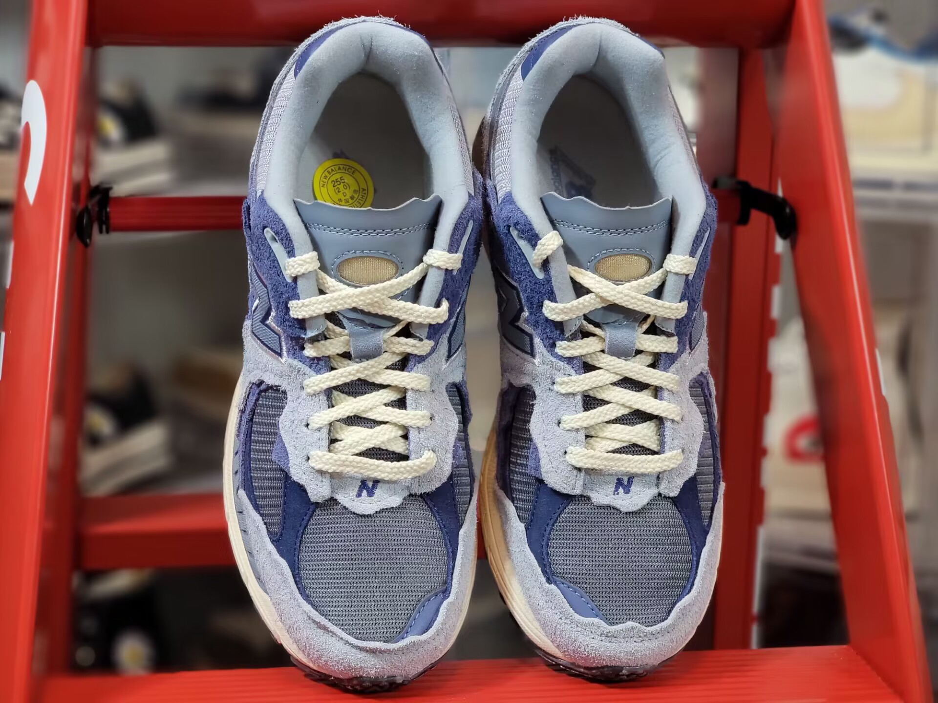 New Balance 2002R Protection Pack Light Arctic Grey Purple