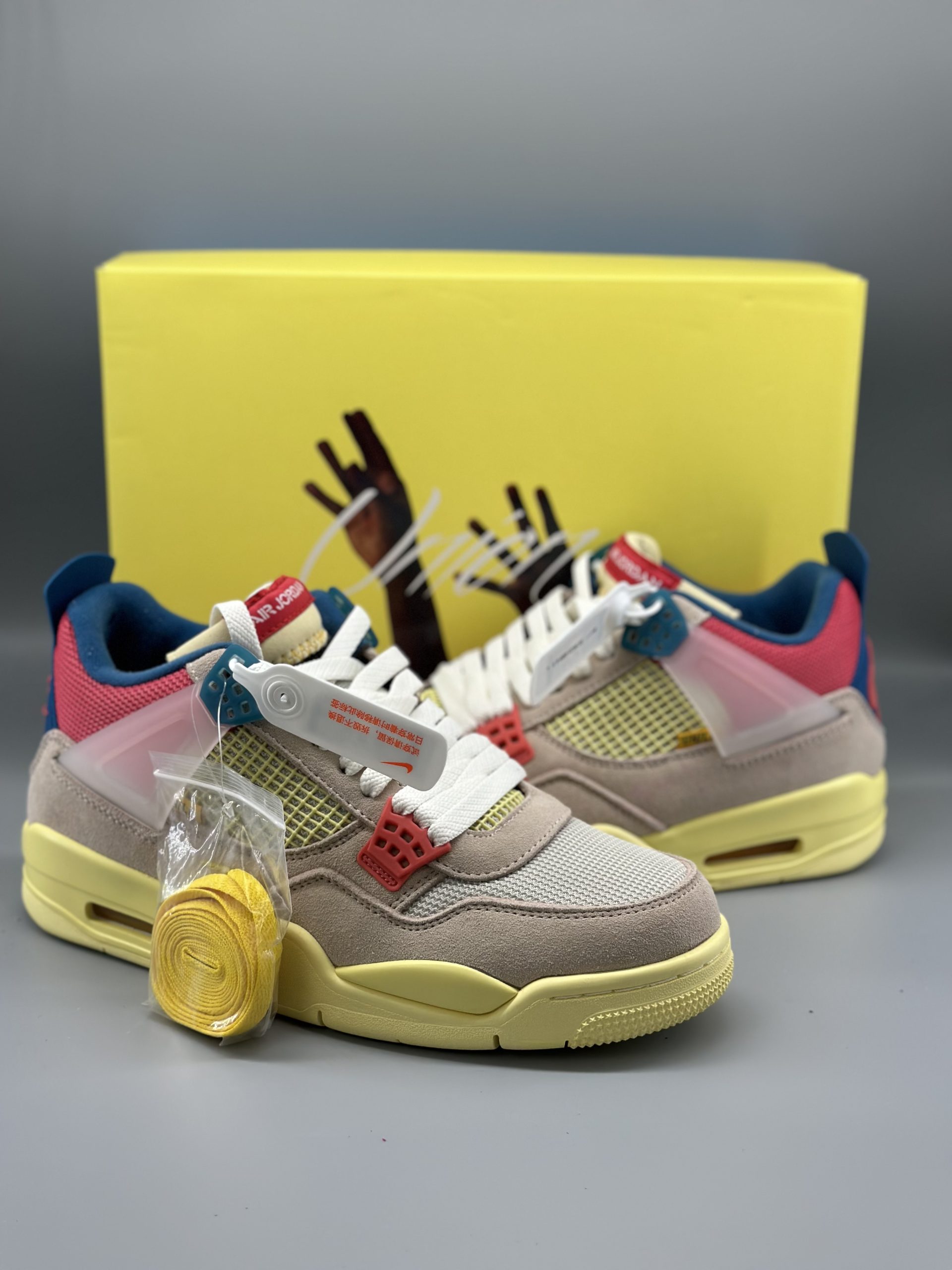 Jordan 4 Retro Union Guava Ice