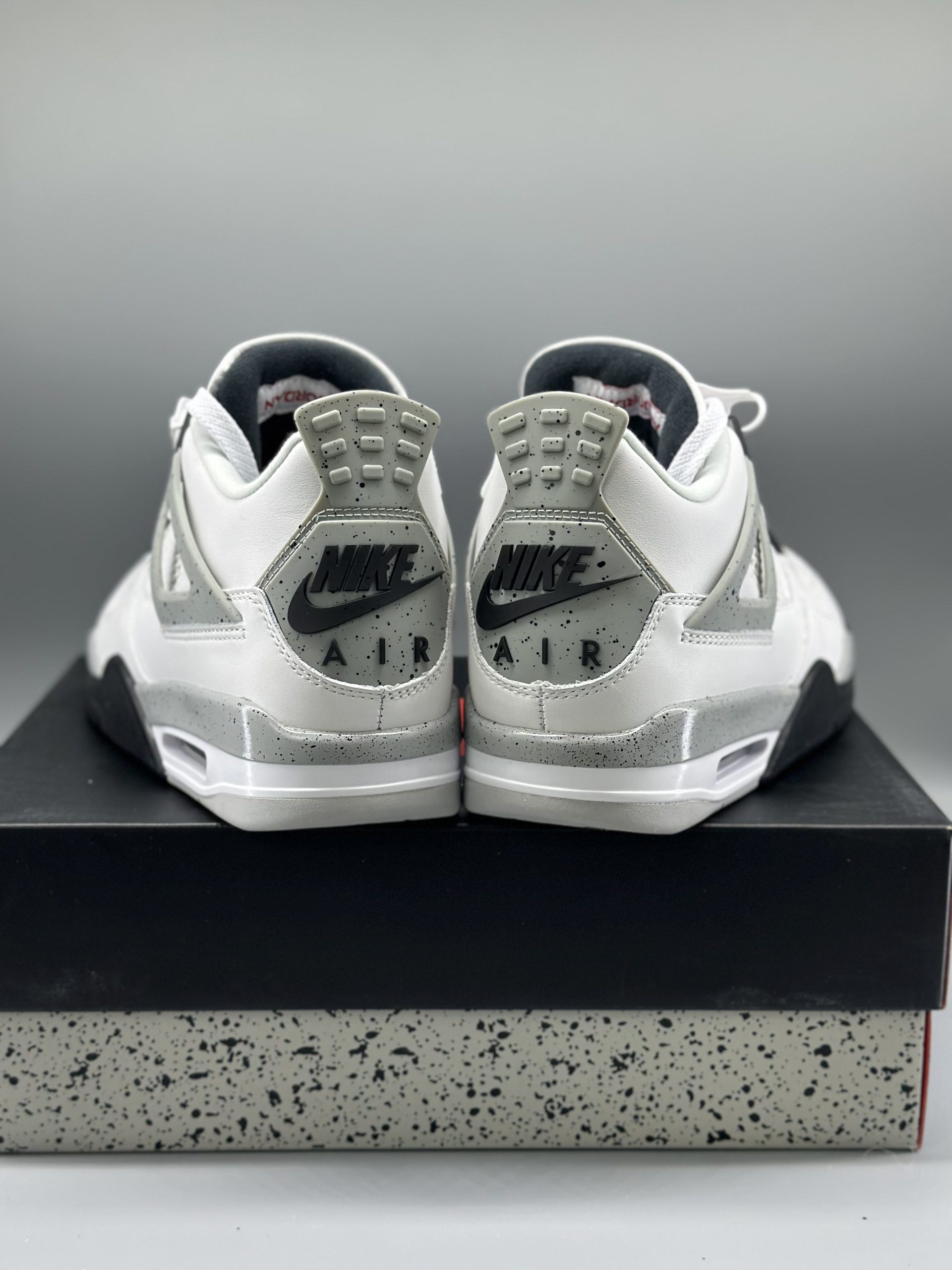 Jordan 4 Retro White Cement (2016)