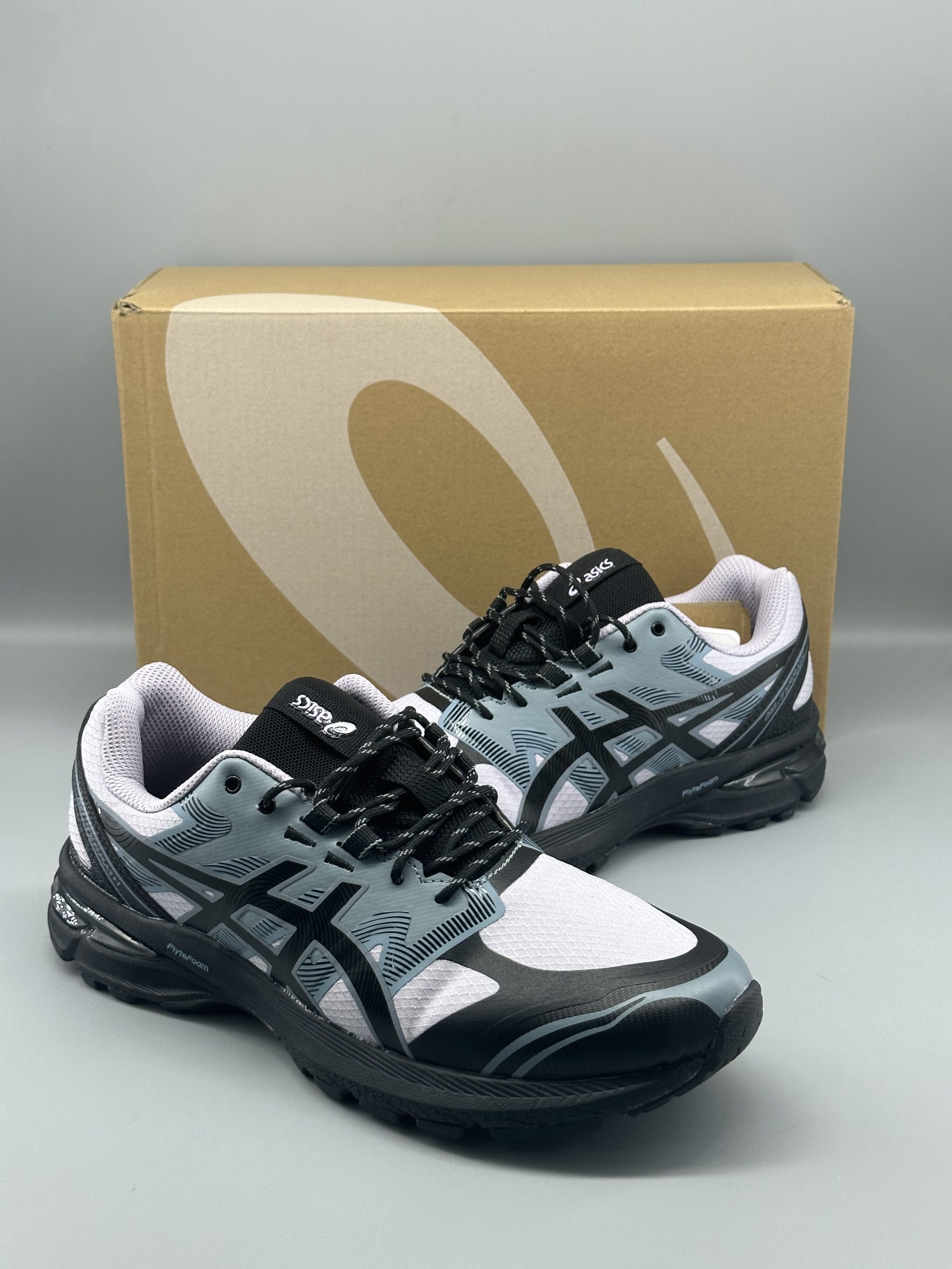 ASICS Gel-Terrain Black-Blue