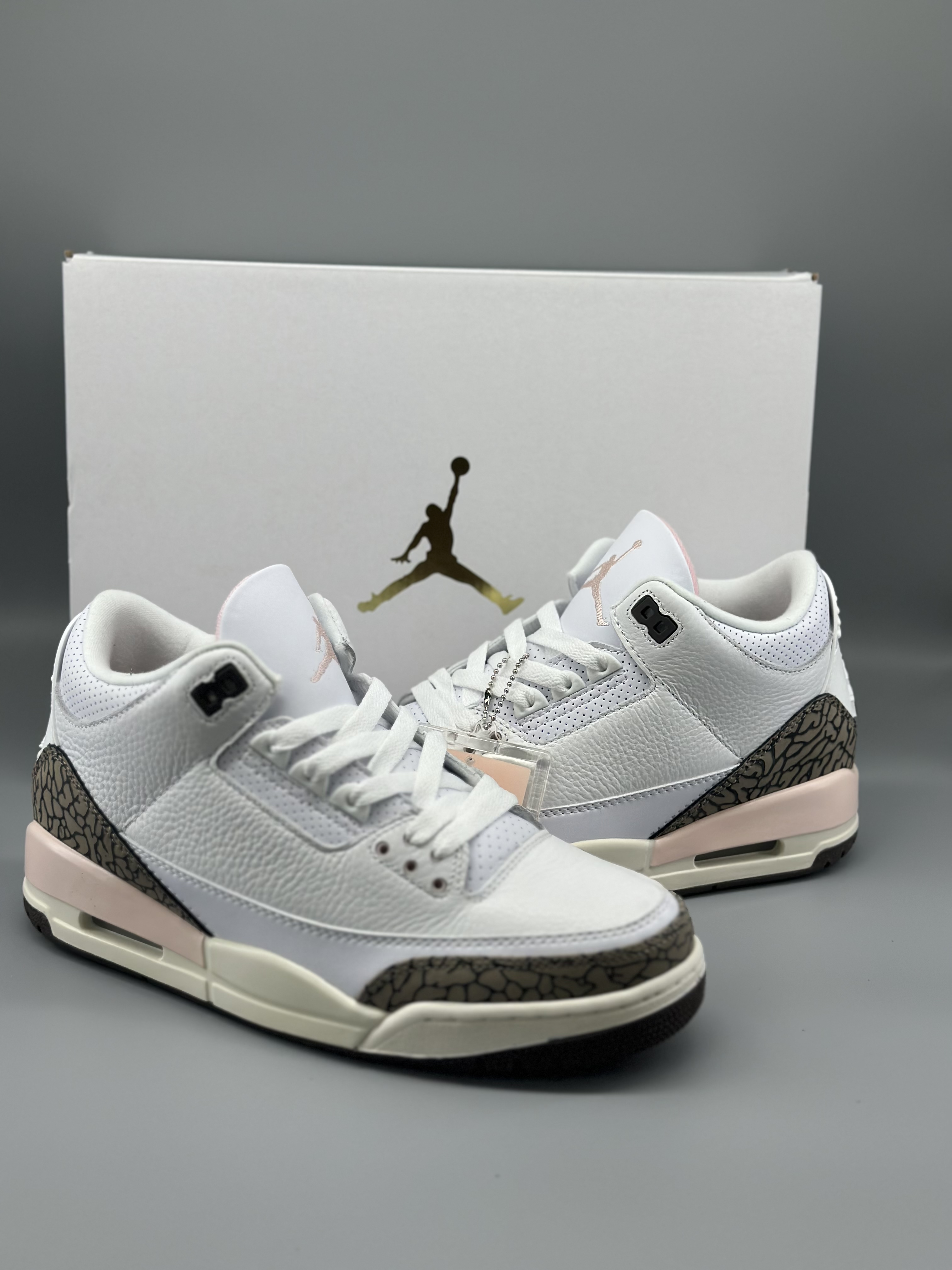 Jordan 3 Retro dark mocha