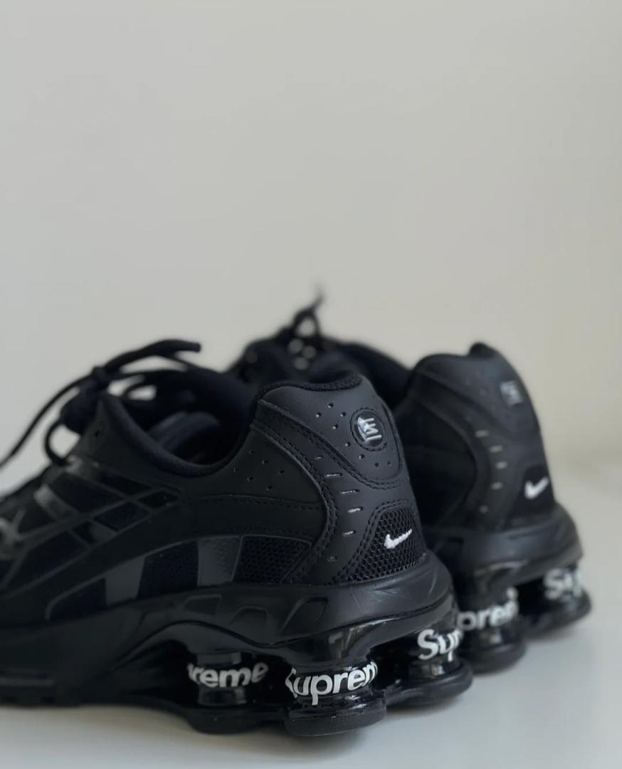 Supreme*Nike Shox Ride 2