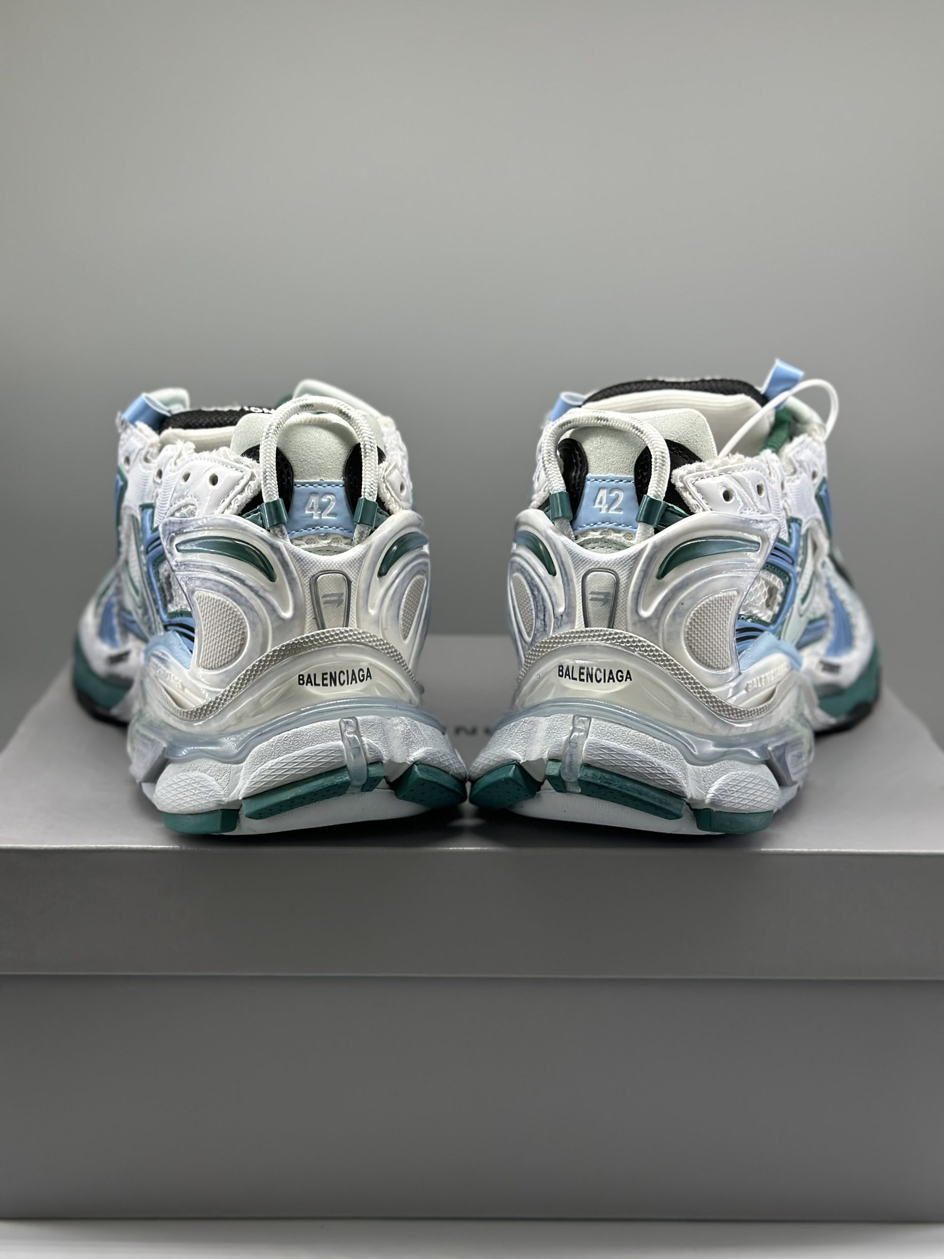 Balenciaga Runner White Green Blue 772767W3RNY9170