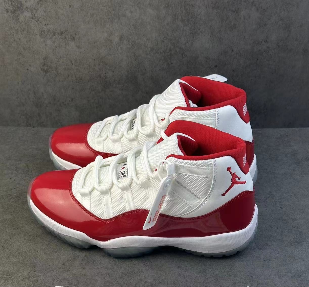Jordan 11 Retro Cherry (2022)
