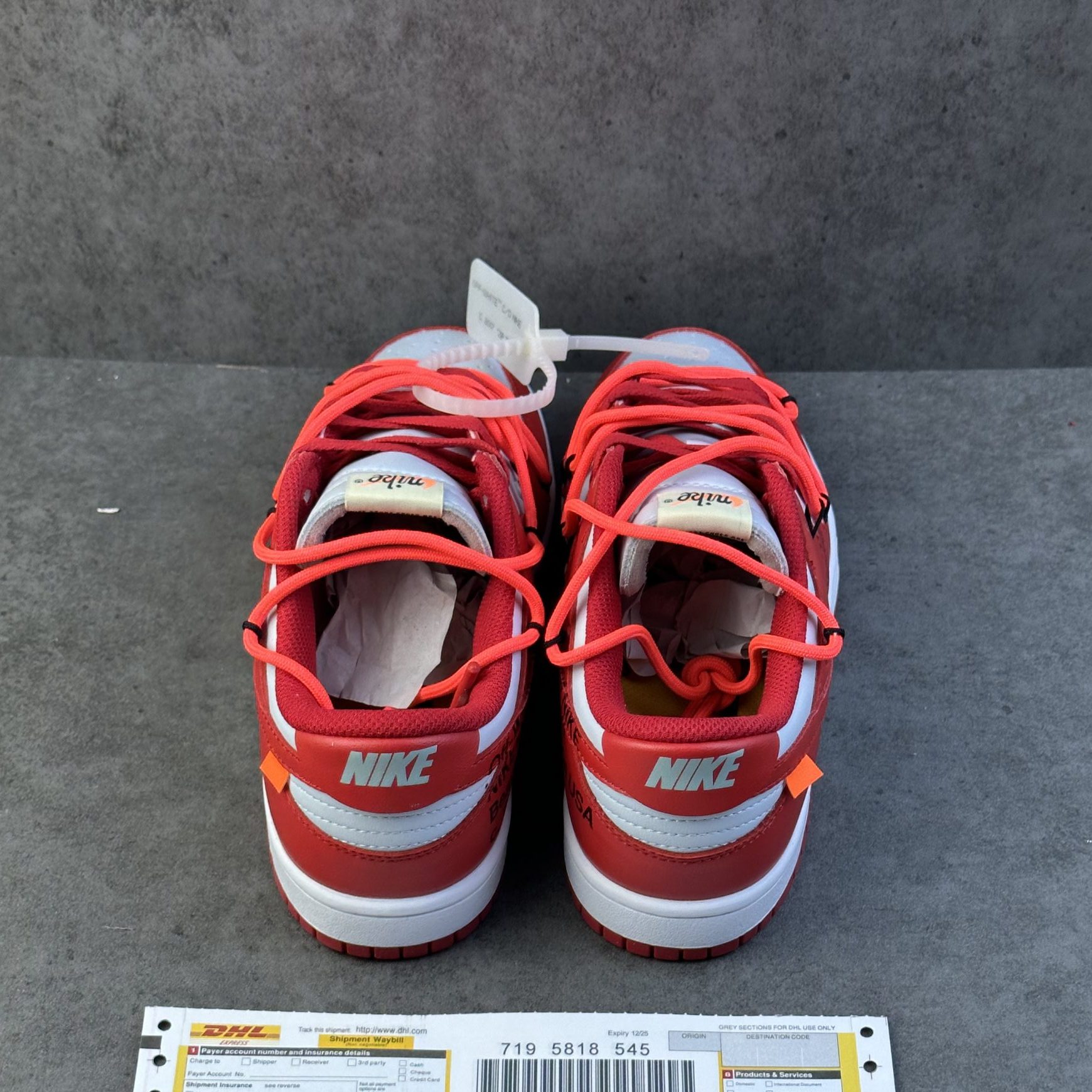 Nike Dunk Low Off-White University Red
