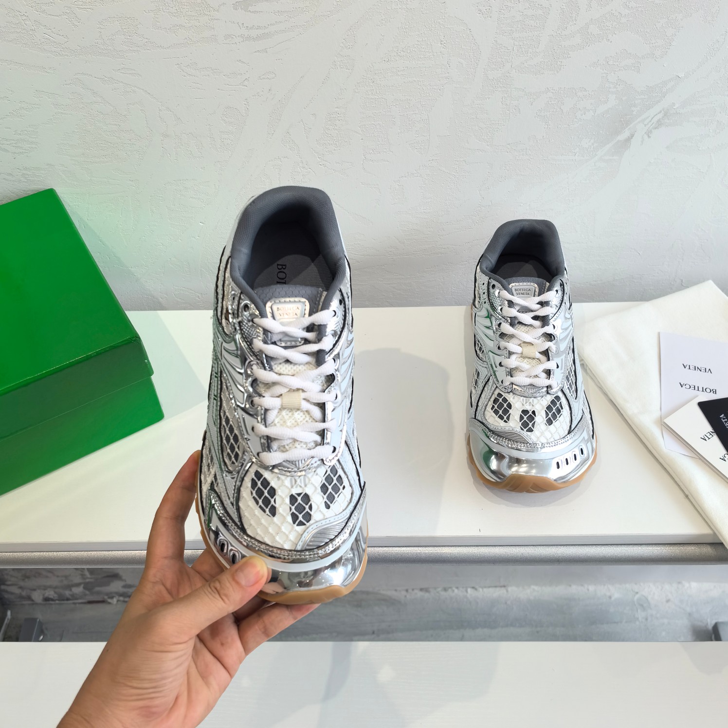 Bottega Veneta Orbit Silver White 741357V2X401425