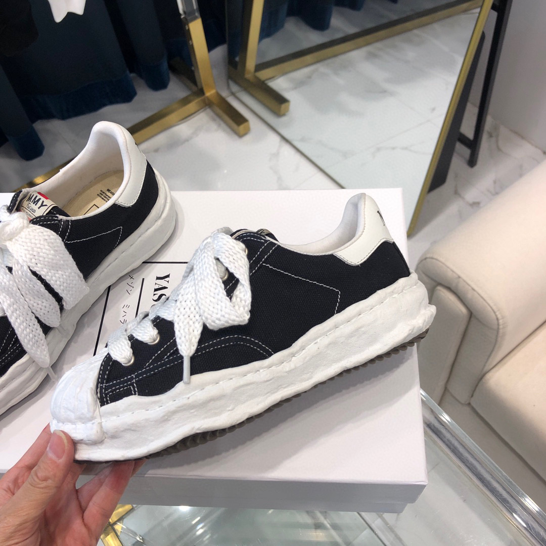 Maison Mihara Yasuhiro Blakey OG Sole Canvas Low Black A08FW735