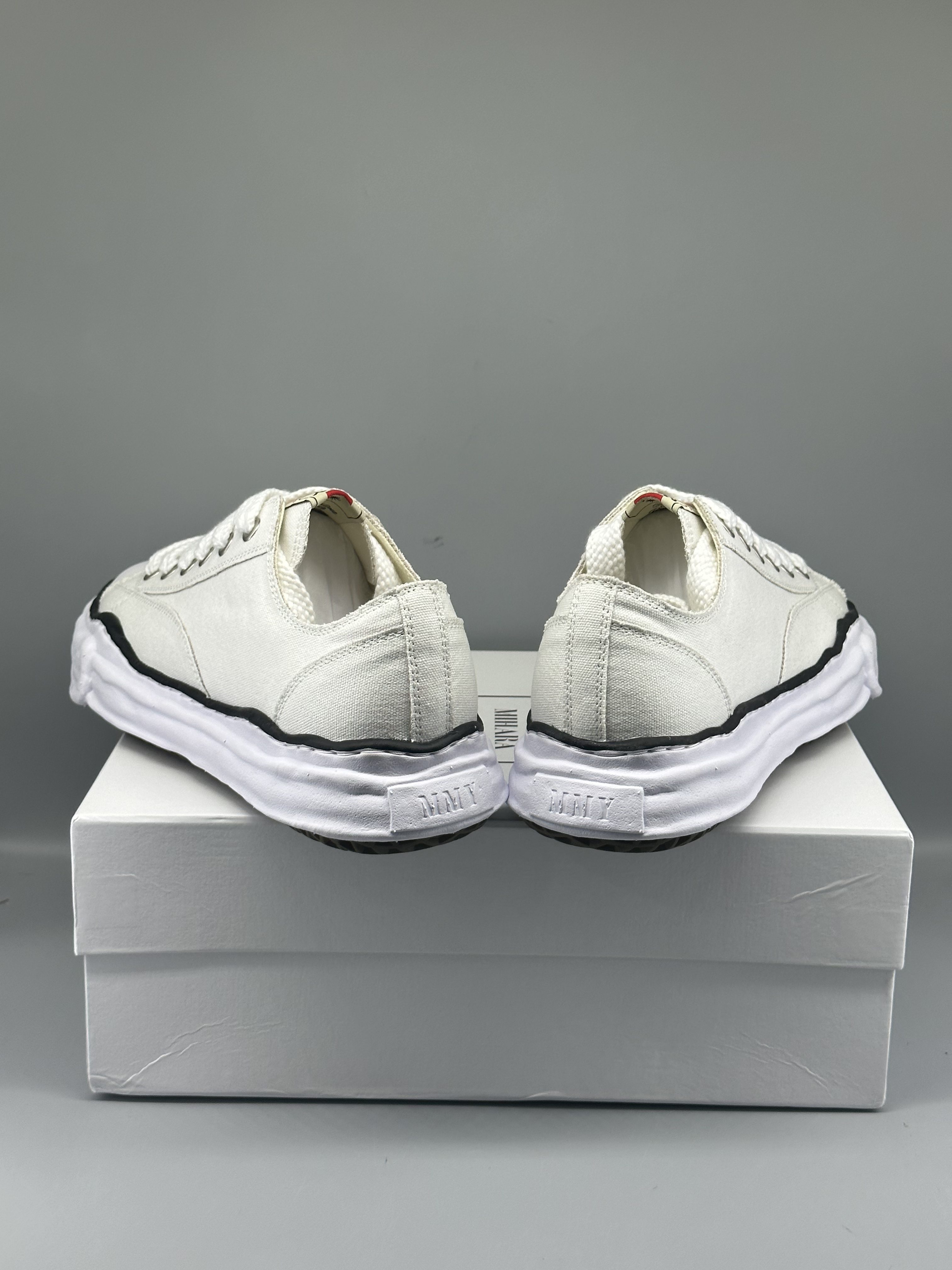 Maison Mihara Yasuhiro Peterson OG Sole Canvas Low White