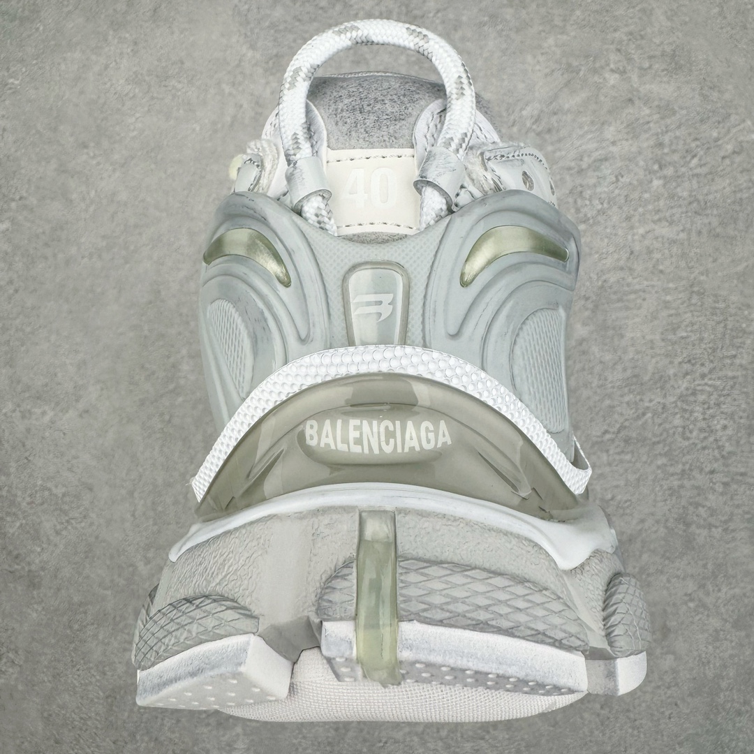 Balenciaga Runner White Grey Silver 677402W3RBL8100