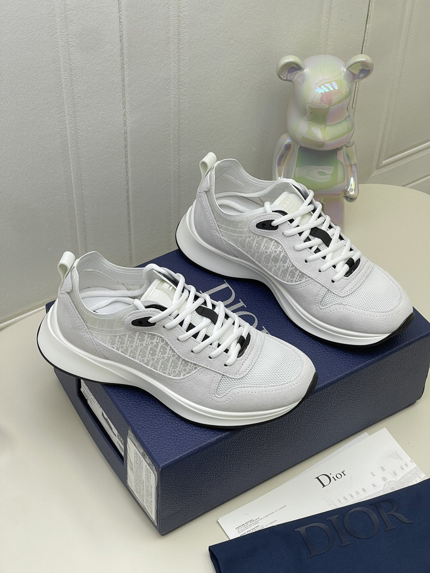 Dior B25 Runner White Oblique Suede 3SN259YTR_H069