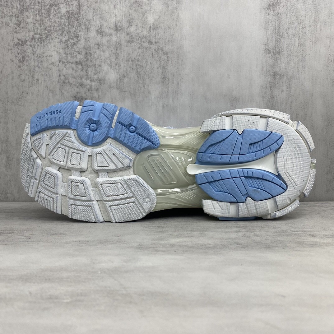 Balenciaga Runner White Light Blue 677402-W3RB2-9744