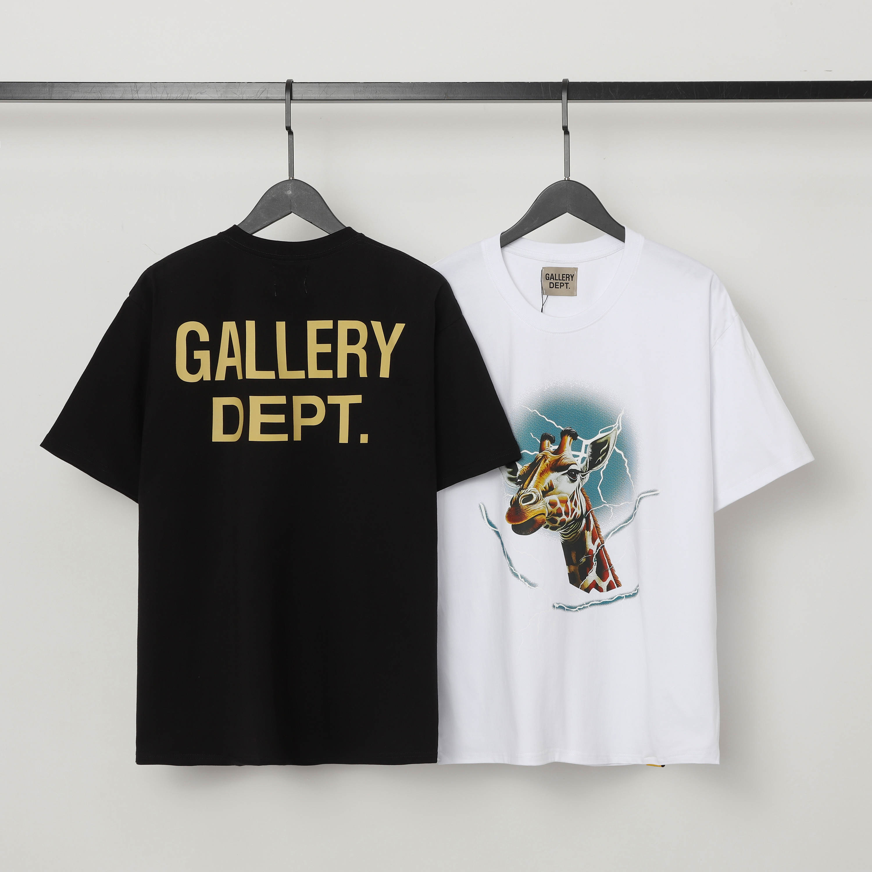 Gallery Dept. Print T-shirt Black D3285