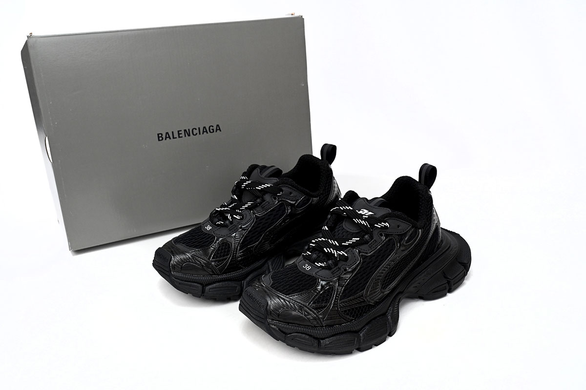 Balenciaga 3XL All Black 734733 W2RC6 0203