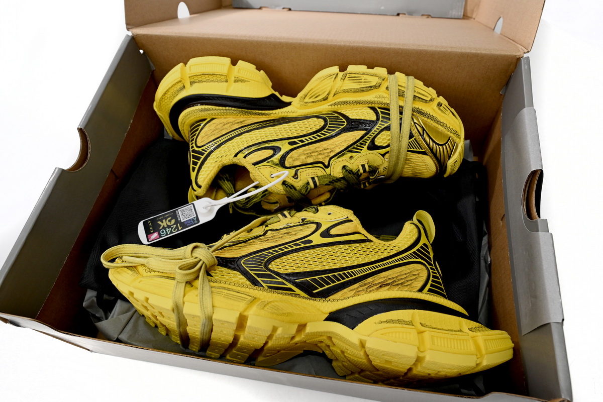 Balenciaga 3XL Yellow Black 734733 W3XL2 7010