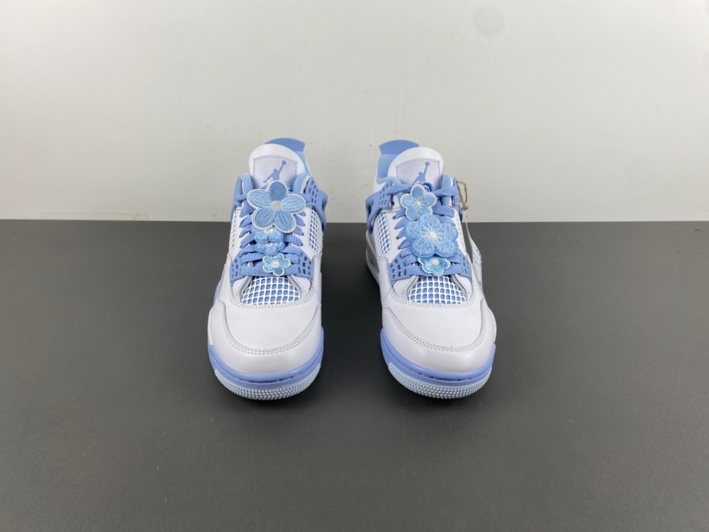 Air Jordan 4 Retro Forget Me Not