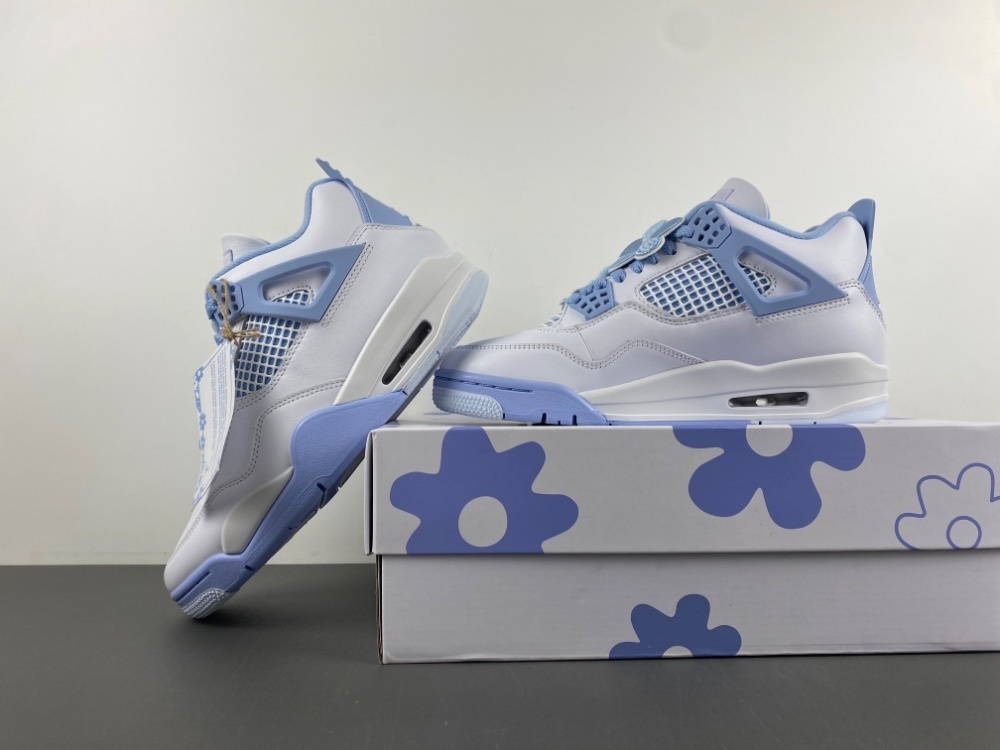 Air Jordan 4 Retro Forget Me Not